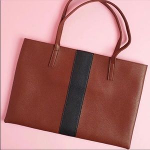 Vince Camuto X FabFitFun Luck tote